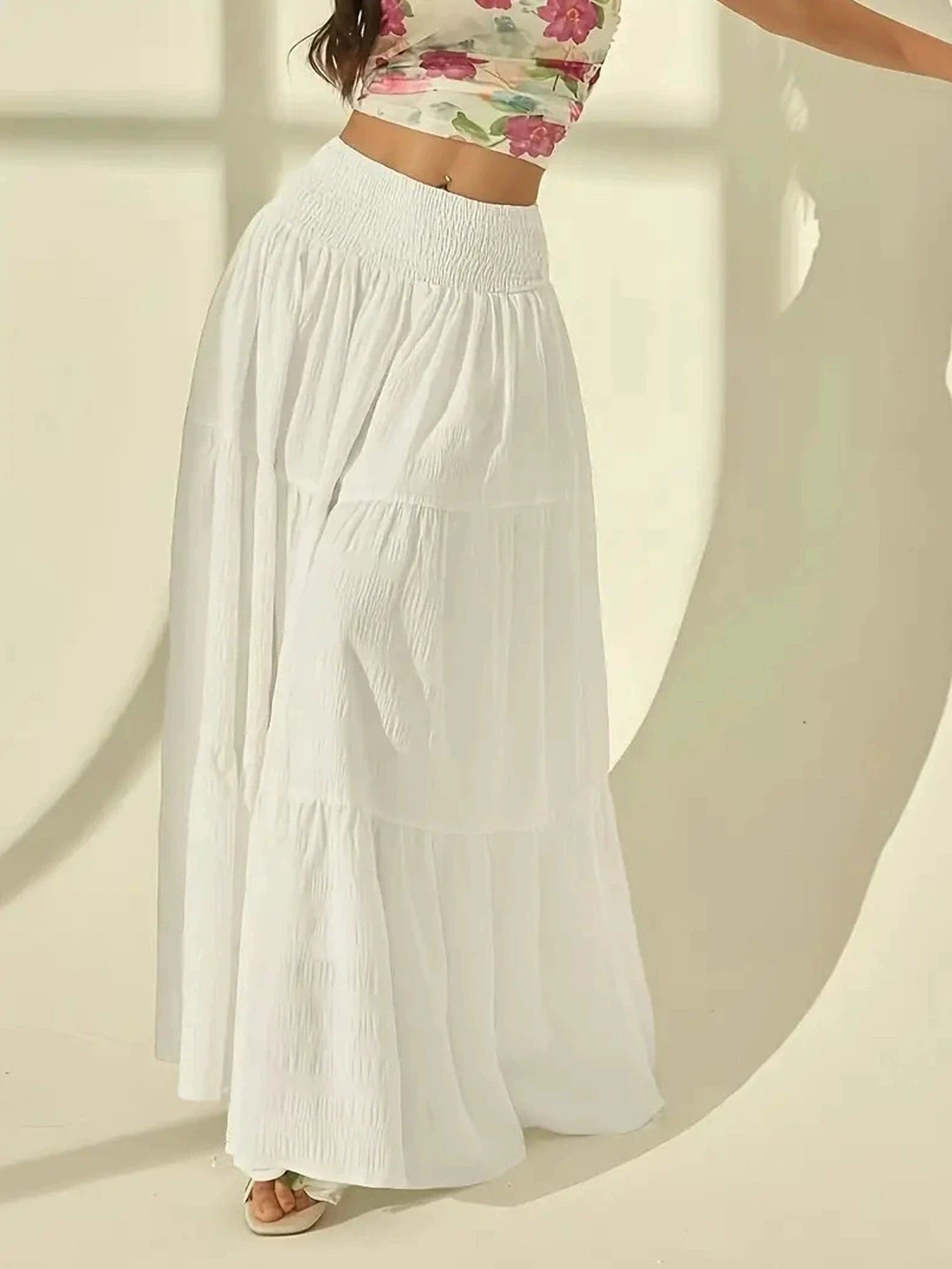 Plus size women's fashionable layered long skirt casual solid color elastic waist women's half skirt holiday date or vacation